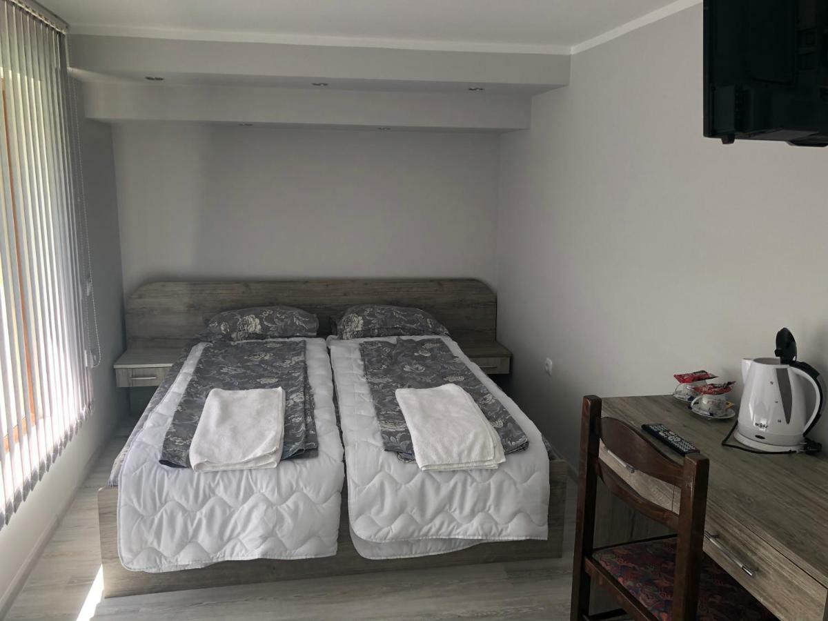 Guest House Rest 萨帕雷瓦巴尼亚 外观 照片